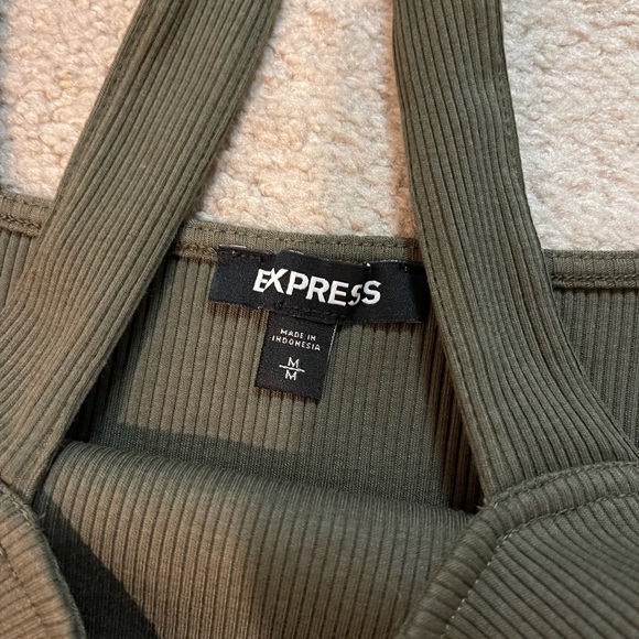 Express Olive Ribbed Crop Top - Picture 3 of 4